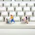 11 Red Flags That a Shopping Site Is Fake—and About to Steal Your Money