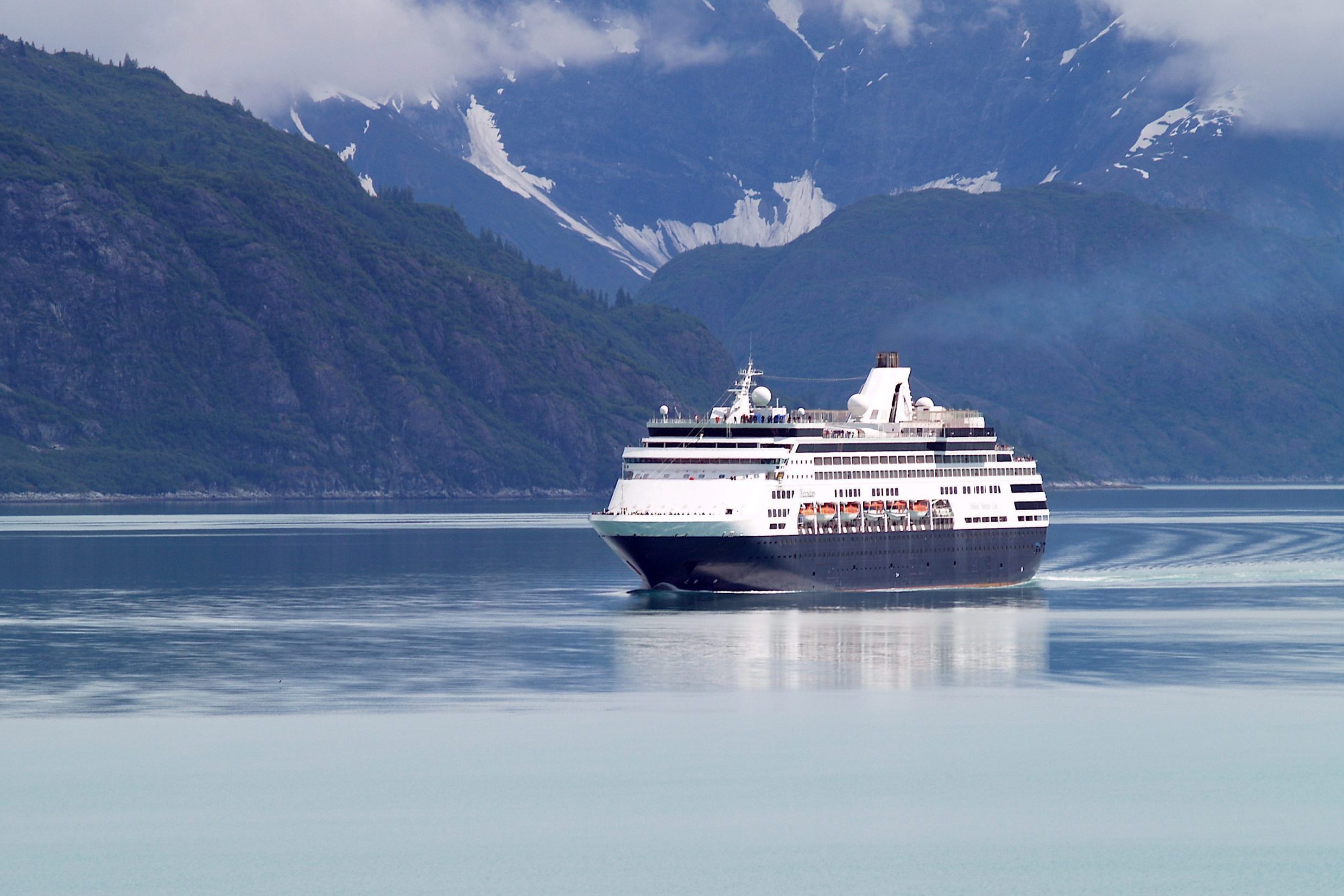 Cruise Ship