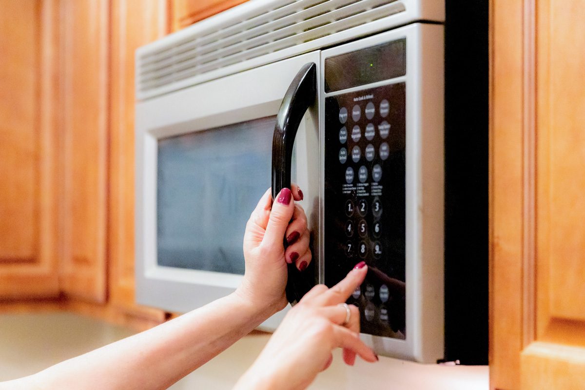 9 Microwave Problems You’ll Regret Ignoring