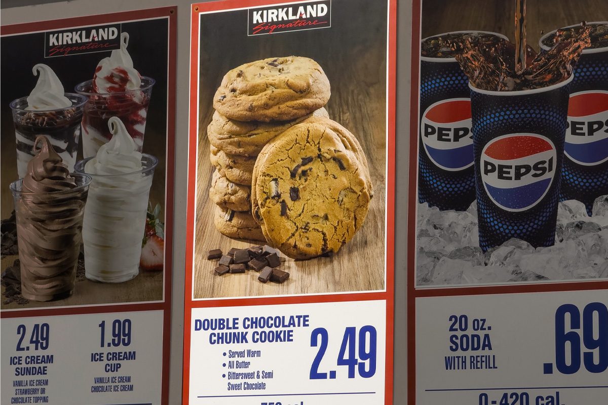 Costcos Food Court Chocolate Chip Cookies